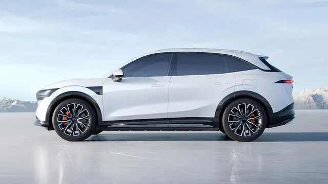 Image 2 accompanying Zeekr Unveils the Debut Official Images and Key Specifications of its New 7X SUV Model