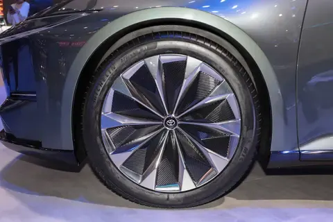 bZ7 concept