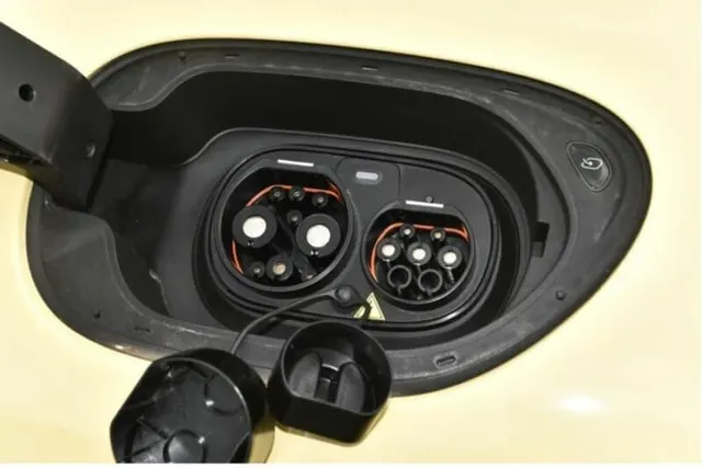 Image 2 accompanying IM L6 EV: Revolutionary 1,002 KM Range with Semi-Solid-State Battery