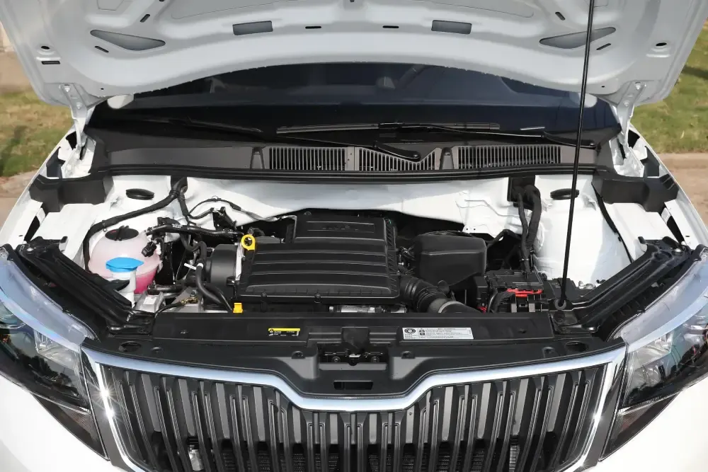 volkswagen-skoda-kamiq-8-auto-in-china
