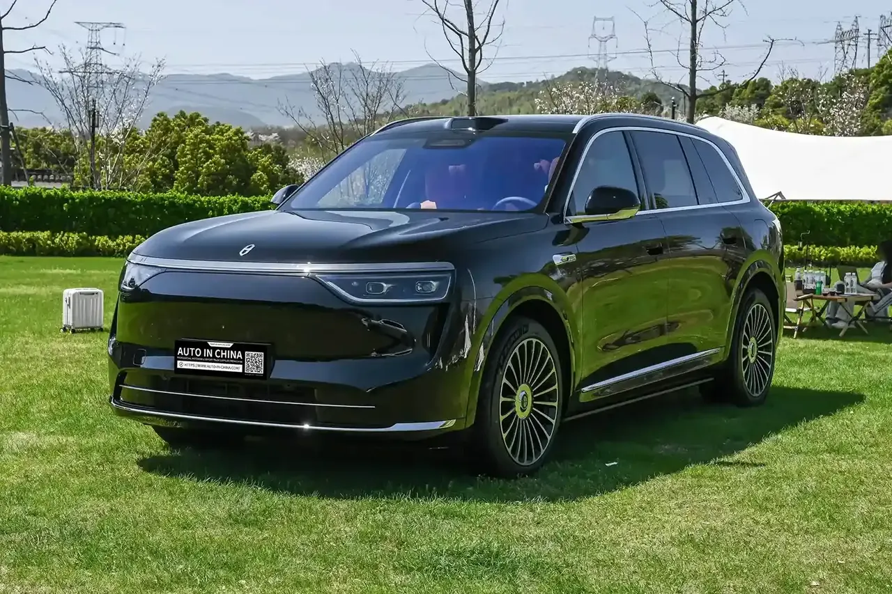 2025 AITO M8 Extended Range Ultra 6-Seater Edition | China car exporter