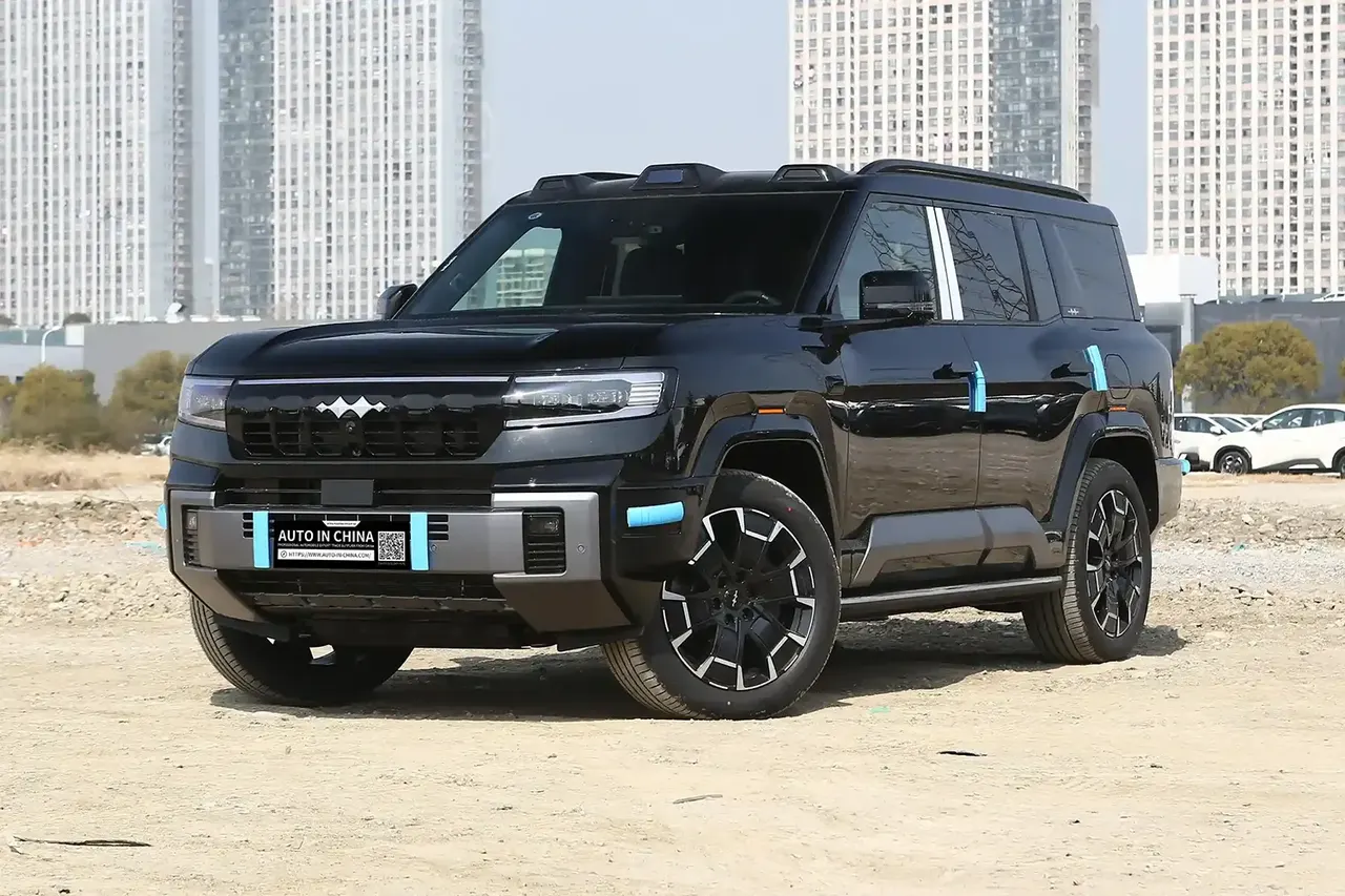 2025 FANG CHENG BAO BAO8 6-seater edition | China car exporter