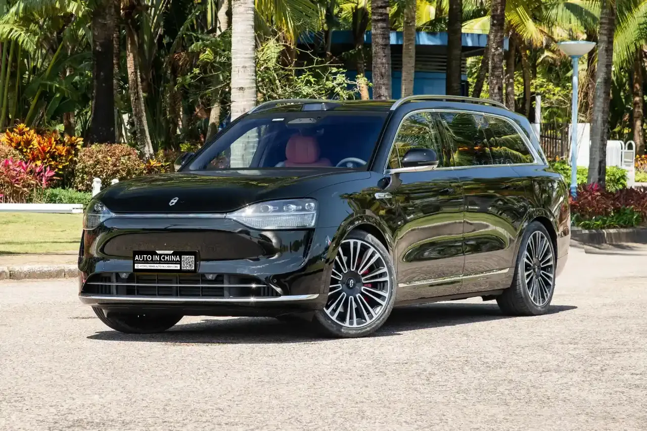 2025 AITO M9 Extended Range Ultra 6-Seater Edition