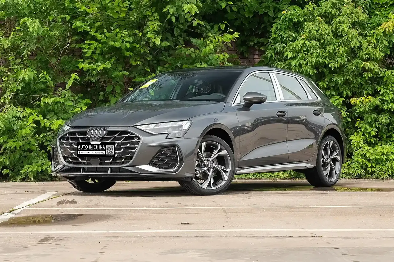 2025 Audi A3 Sportback 35TFSI Prestige Sport Edition