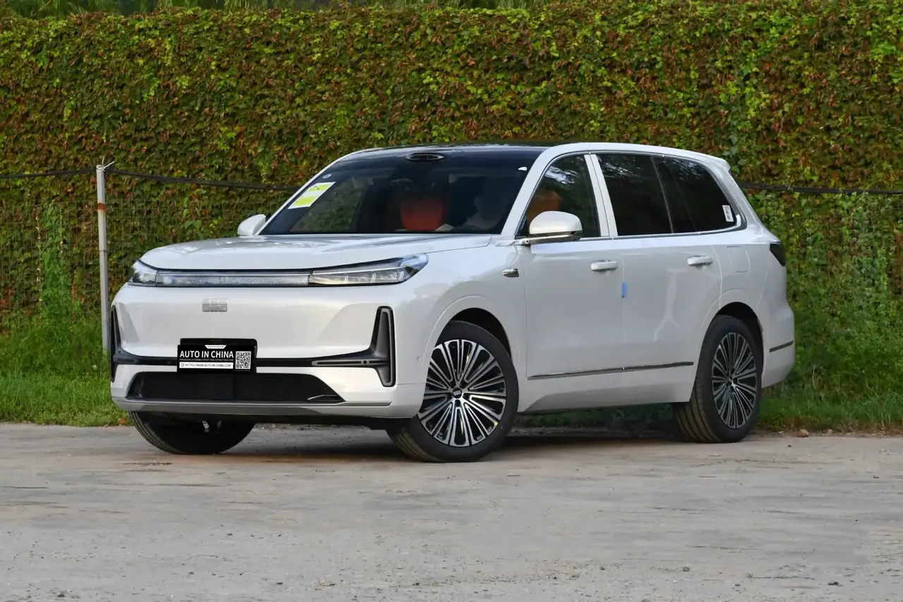 2025 Geely Galaxy M9 210km AWD | China car exporter