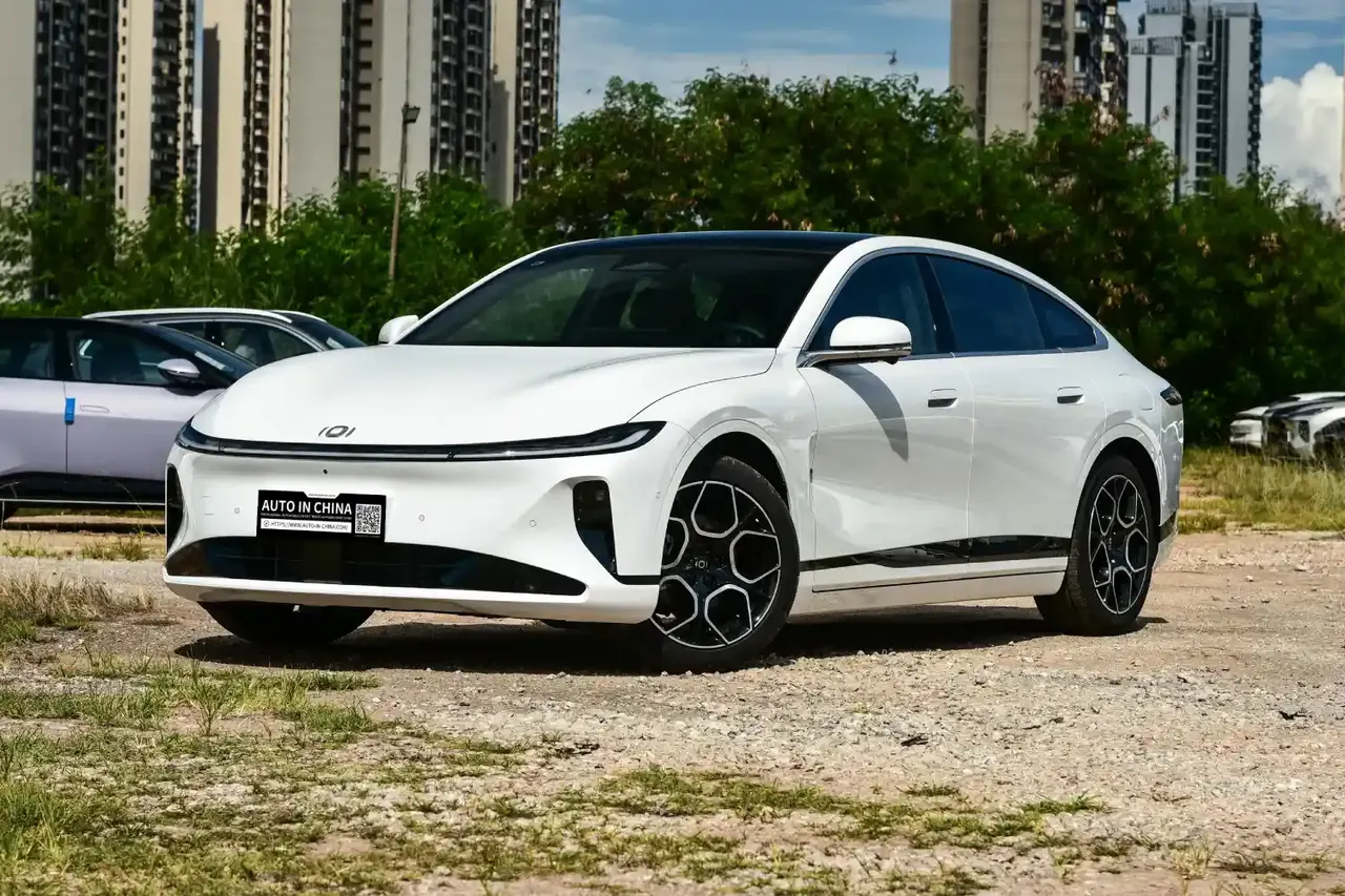 2026 Changan Qiyuan A07 Ultra-Long Blue-Whale Extended Range 310 Deluxe Edition | China car exporter