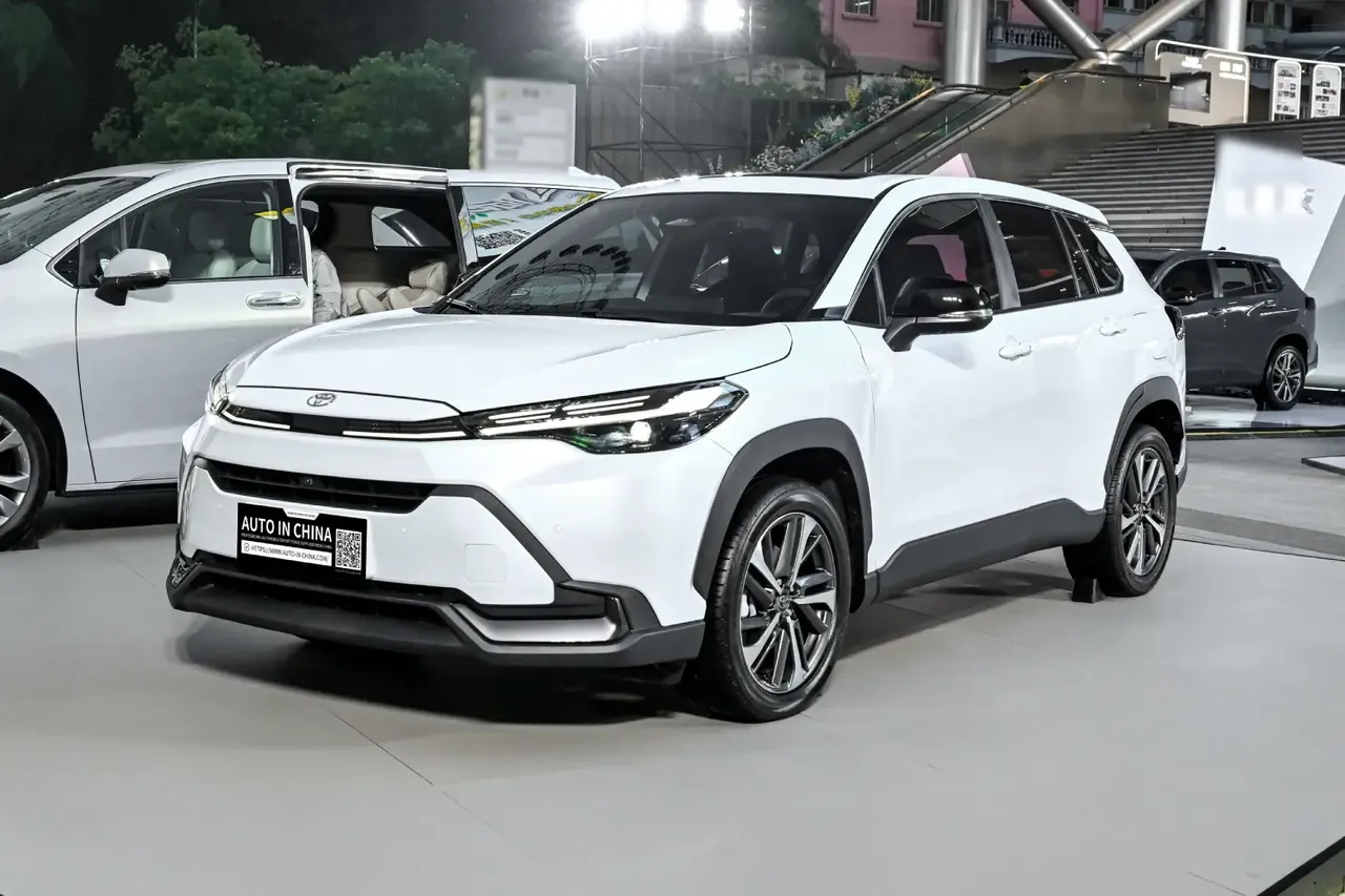 2026 Toyota Frontlander 2.0L Intelligent Hybrid Elite Edition | China car exporter