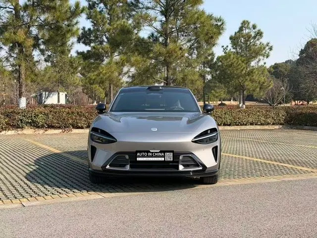 【AIC-JAN07】Xiaomi YU7 2025 Model - Long Battery Life Rear-Wheel Drive Edition | Exportateur de véhicules d’occasion de Chine