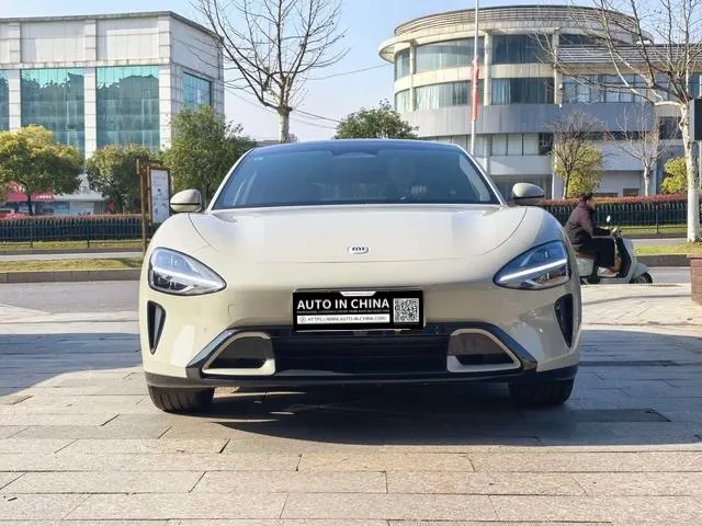 【AIC-MAR72】Xiaomi SU7 2024 Rear-Wheel Drive Standard Long-Range Edition | Exportateur de véhicules d’occasion de Chine