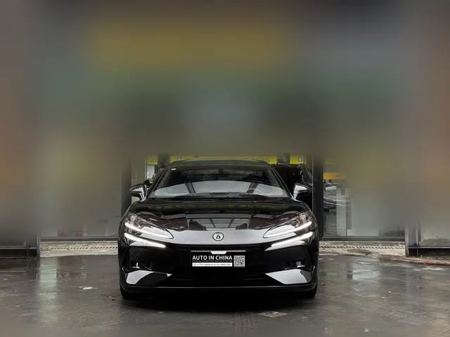 【AIC-MAR166】Denza Z9 DM 2024 1100km AWD Max | Exportateur de véhicules d’occasion de Chine