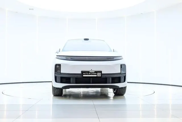 【AIC-APR196】Li Auto L7 2025 Ultra Smart Upgrade Edition | Exportador de vehículos usados de China
