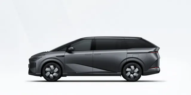 XPENG X9 650 Ultra| New Vehicle Export — No 180-Day Waiting Period