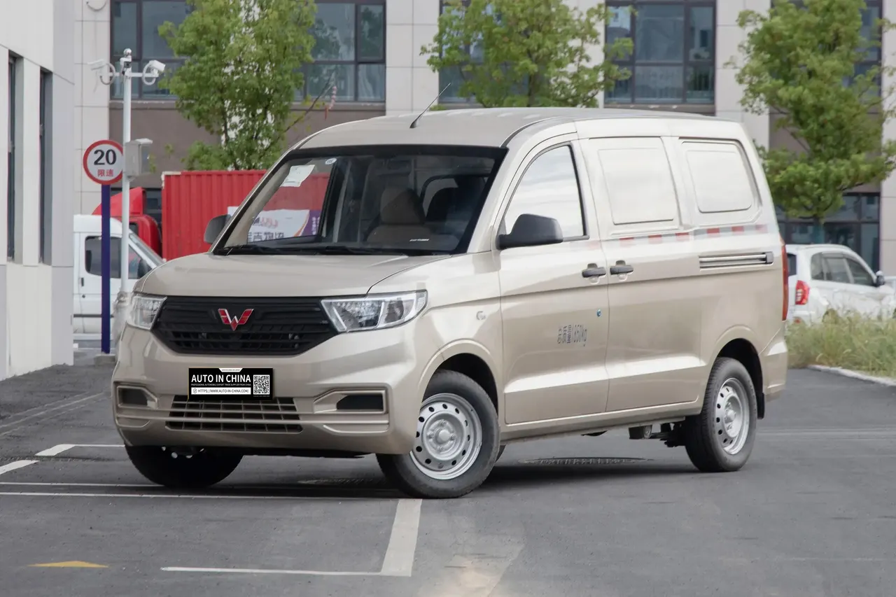 Wuling Hongguang V 1.5L 6MT Base Panel Cargo Version | New Vehicle Export — No 180-Day Waiting Period