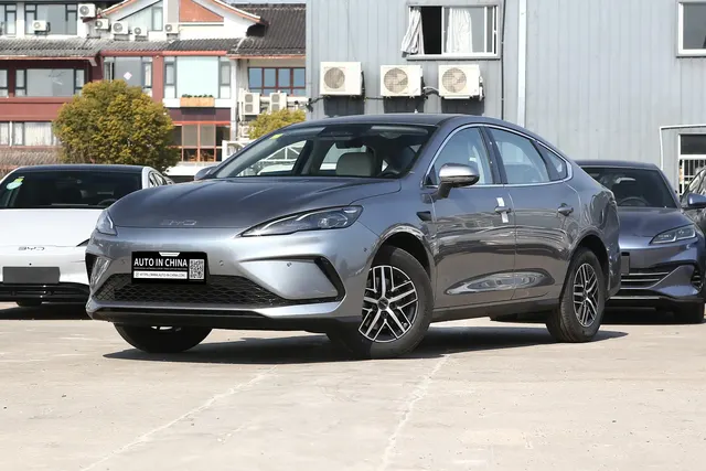 BYD Seal 05 DM-i 2025 Smart Driving 120KM Flagship Edition | PHEV Sedan