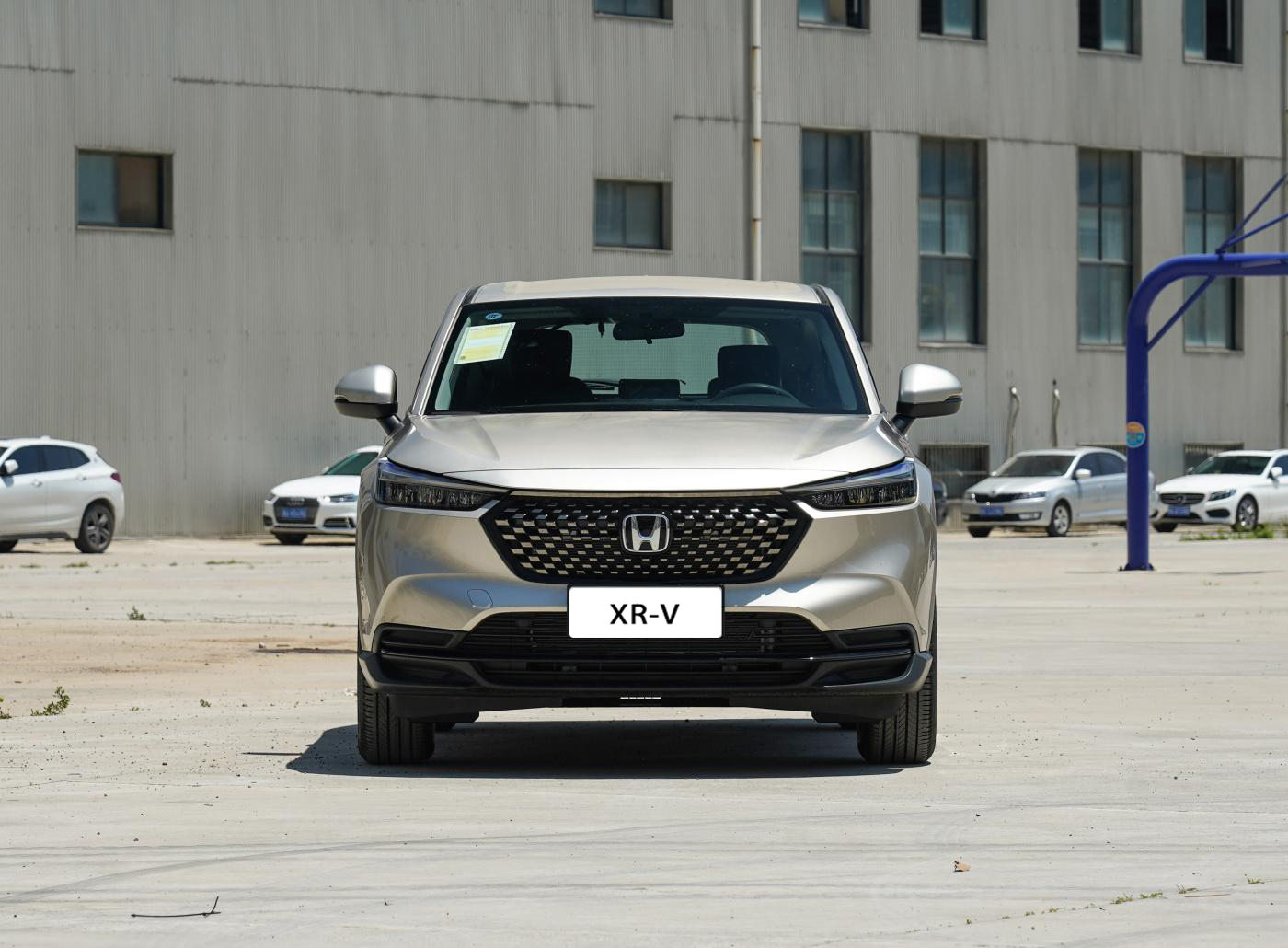 Dongfeng Honda XR-V 1.5L CVT Small SUV - Honda - 2