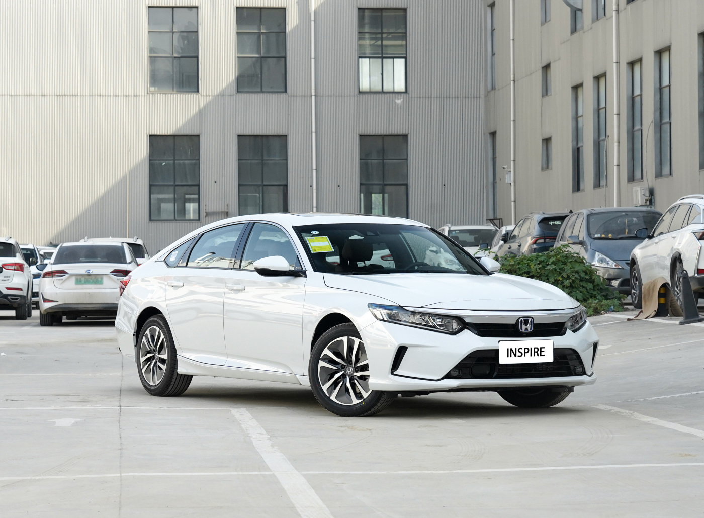 Dongfeng Honda Inspire 1.5T/2.0L CVT Hybrid mid-size sedan - Honda - 2