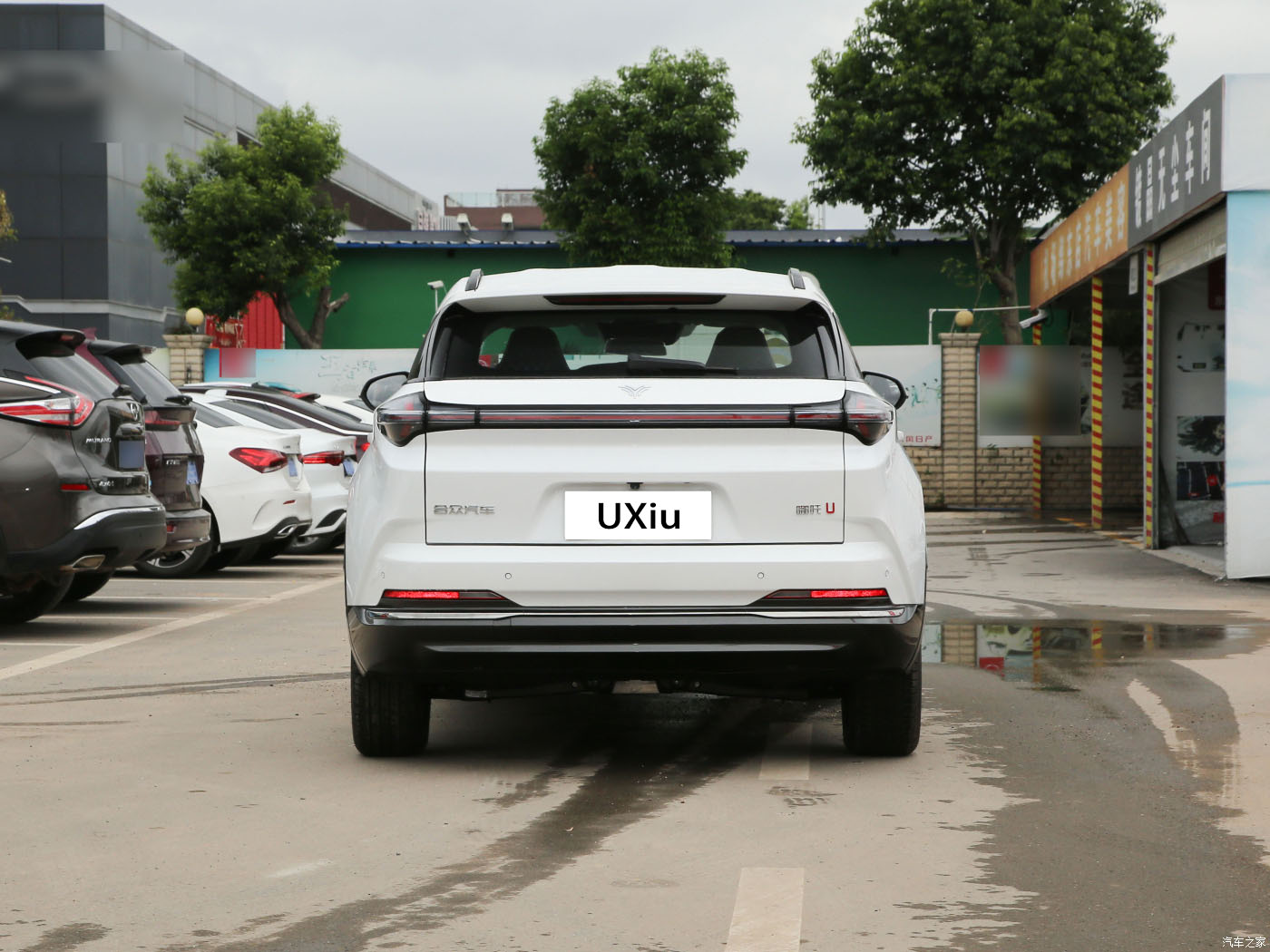 China'S New Energy Vehicle Nezha U Show Small Suv Family Electric Car -  - 6