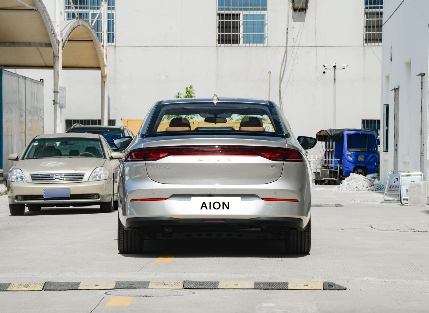 GAC AION New Energy Vehicle, AION S Mei 580 Electric Sedan To Export Trade - AION - 5