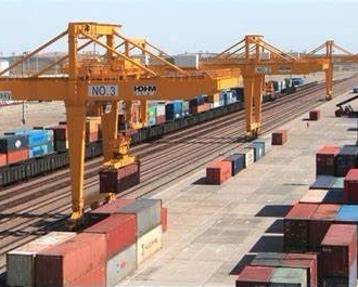 Exporting Automobiles via Khorgos Port: Logistics Process and Cross-Border Trade Dynamics