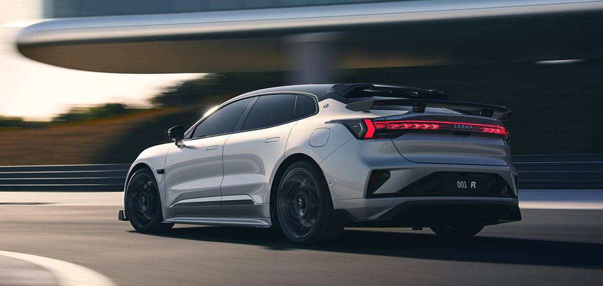 Zeekr Introduces Zeekr 001 FR Electric Supercar, Deliveries Set to Commence in October - Car News - 1