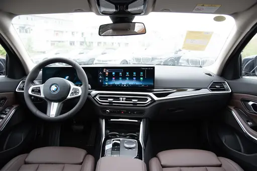 2024 BMW i3 Facelift eDrive 40 L Night Package 592KM - BMW - 8