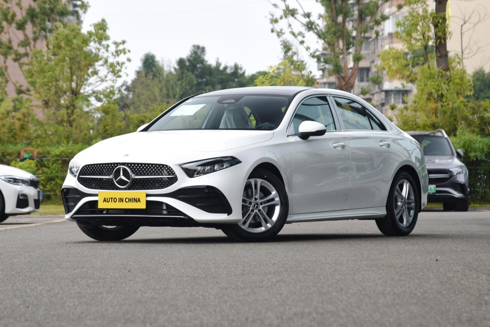 2024 Mercedes-Benz A180L 1.3T Export Trade Supplier in China