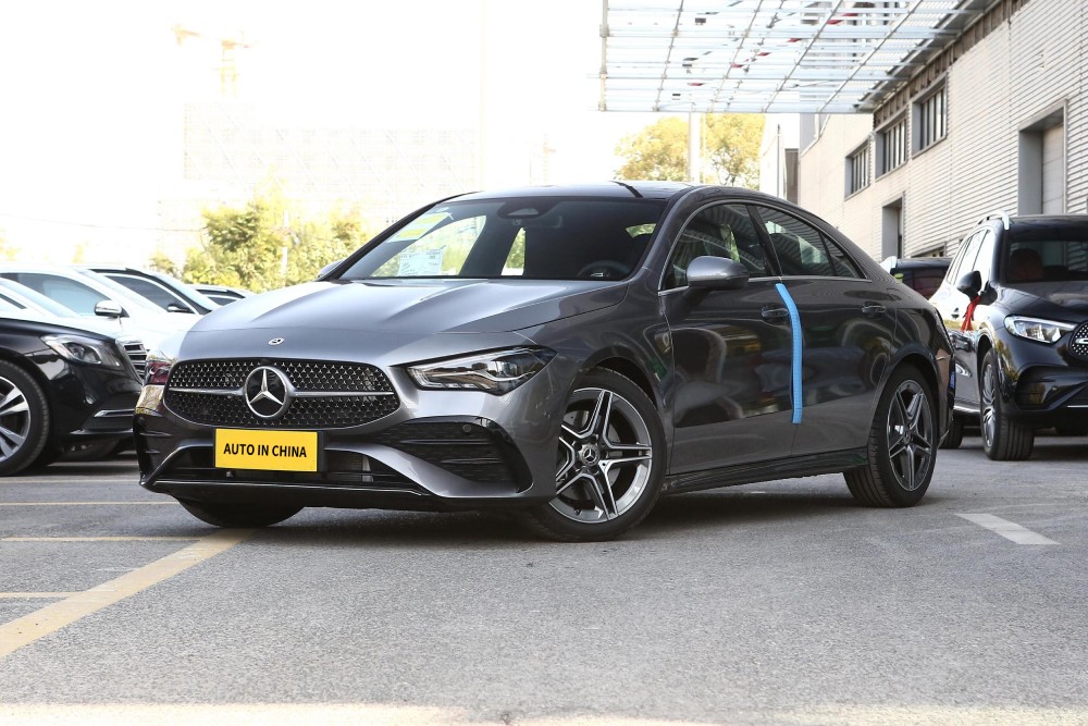 2024 Mercedes-Benz CLA 200 1.3T Coupé quatre portes