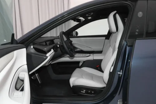 24-xiaomi-su7-auto-in-china-5
