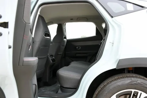 Jetour-Dashing-1.5t-9