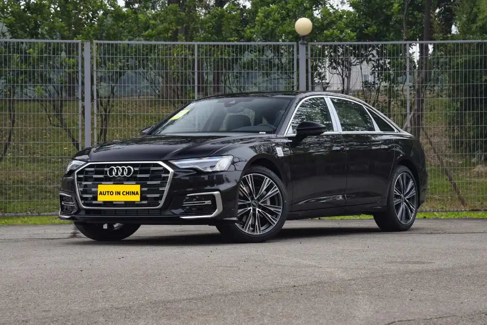 2025 أودي A6L 45 TFSI 2.0T 245HP L4 تاجر سيارات الصين