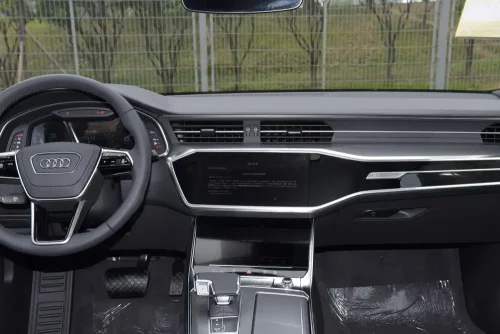 audi-a6l-45-tfs-auto-in-china-8