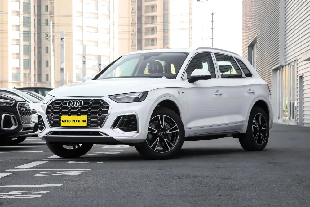 2025 أودي Q5L 40TFSI 2.0T 190HP L4 تاجر سيارات صيني