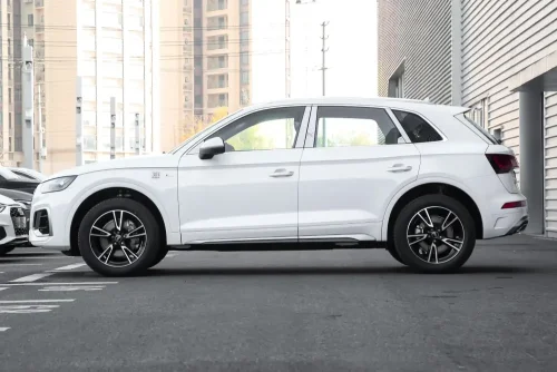 audi-q5l-trendy-and-sporty-model-4