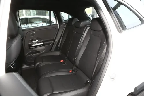 Benz-EQA260-Auto-in-China-10