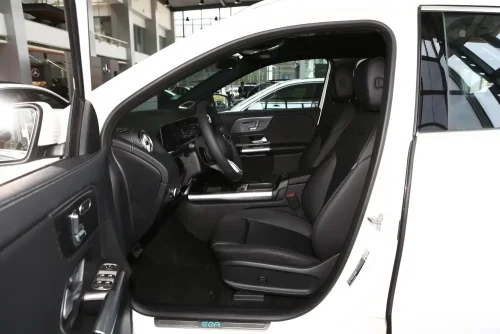 Benz-EQA260-Auto-in-China-7