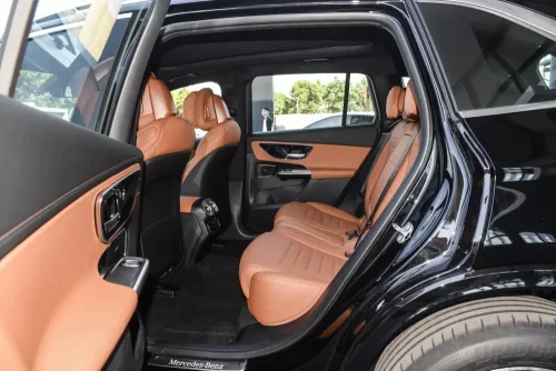 Benz-GLC-260L-Auto-in-China-9