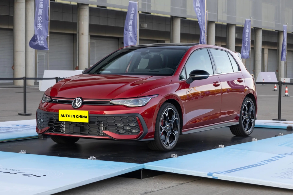 2025 Volkswagen Golf GTI 380TSI DSG GTI Xitoy avtomobil dileri