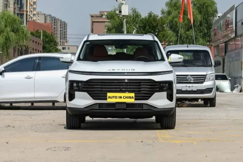 JETOUR-X70-PLUS-6DCT-5местный-2