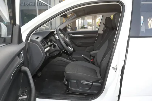 volkswagen-skoda-kamiq-6-auto-in-china