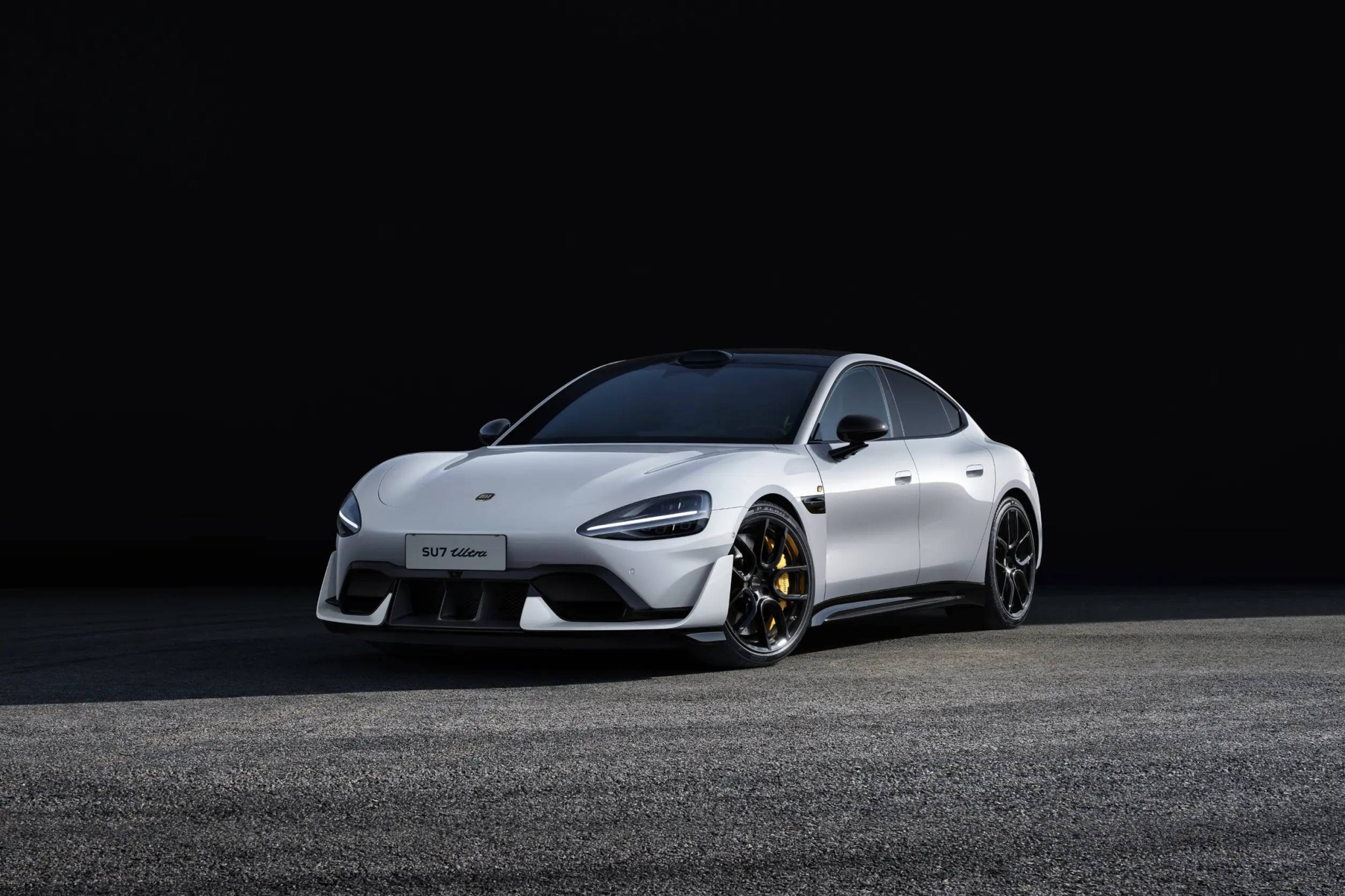 2025 Xiaomi SU7 Ultra China Car Exporter - Auto in China