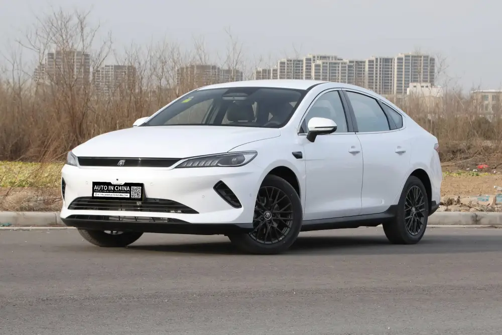 2025 Exportateur d’auto BYD Qin Plus EV en Chine | Auto en Chine