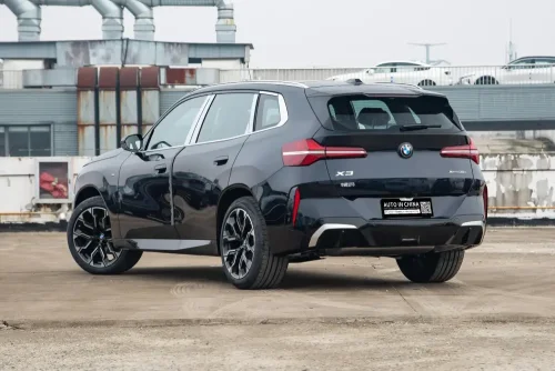 25-BMW-X3 Car-in-China-5