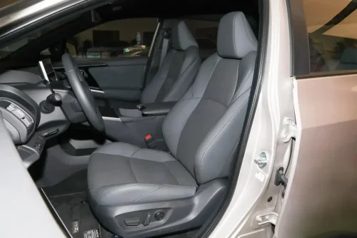 25-toyota-bz4x-auto-in-china-10