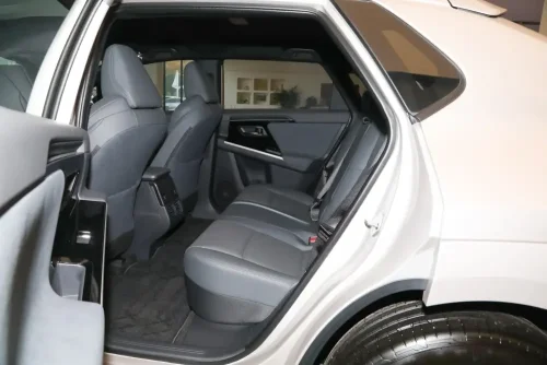 25-toyota-bz4x-auto-in-china-11
