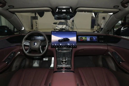 denza-z9-gt-ev-auto-in-china-6