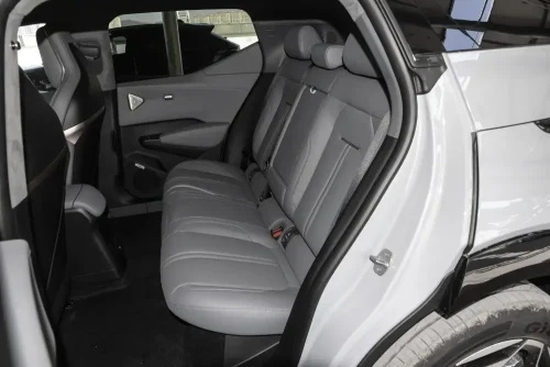 2025-zeekr-x-auto-in-china-13