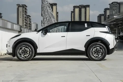 2025-zeekr-x-auto-in-china-4