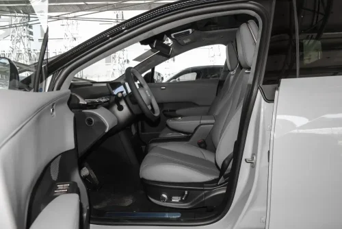 2025-zeekr-x-auto-in-china-9