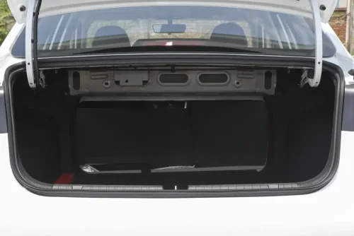 25-geely-emgrand-auto-in-china-12
