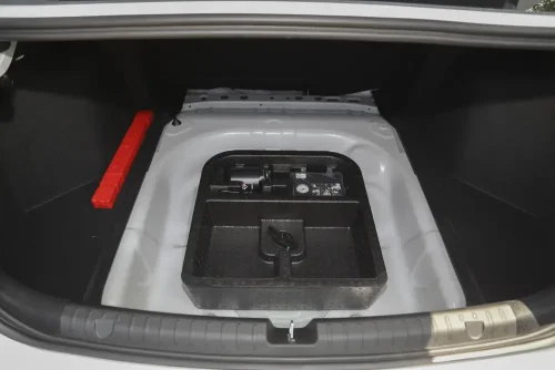 25-geely-emgrand-auto-in-china-13